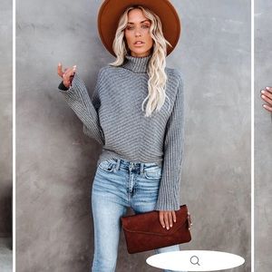 Vici Blurred Lines Grey sweater Sz Small